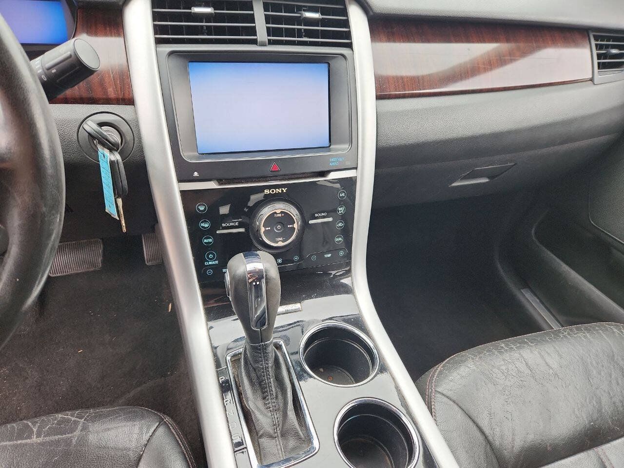 Used 2013 Ford Edge Limited FWD image 13
