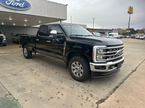 Used 2023 Ford F350 Lariat w/ Lariat Ultimate Package image 17