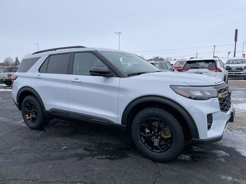 New 2026 Ford Explorer Tremor w/ Tremor Convenience Package image 2