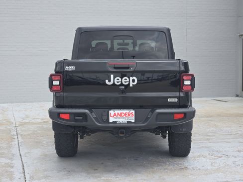 Used 2020 Jeep Gladiator Overland AWD/4WD image 7
