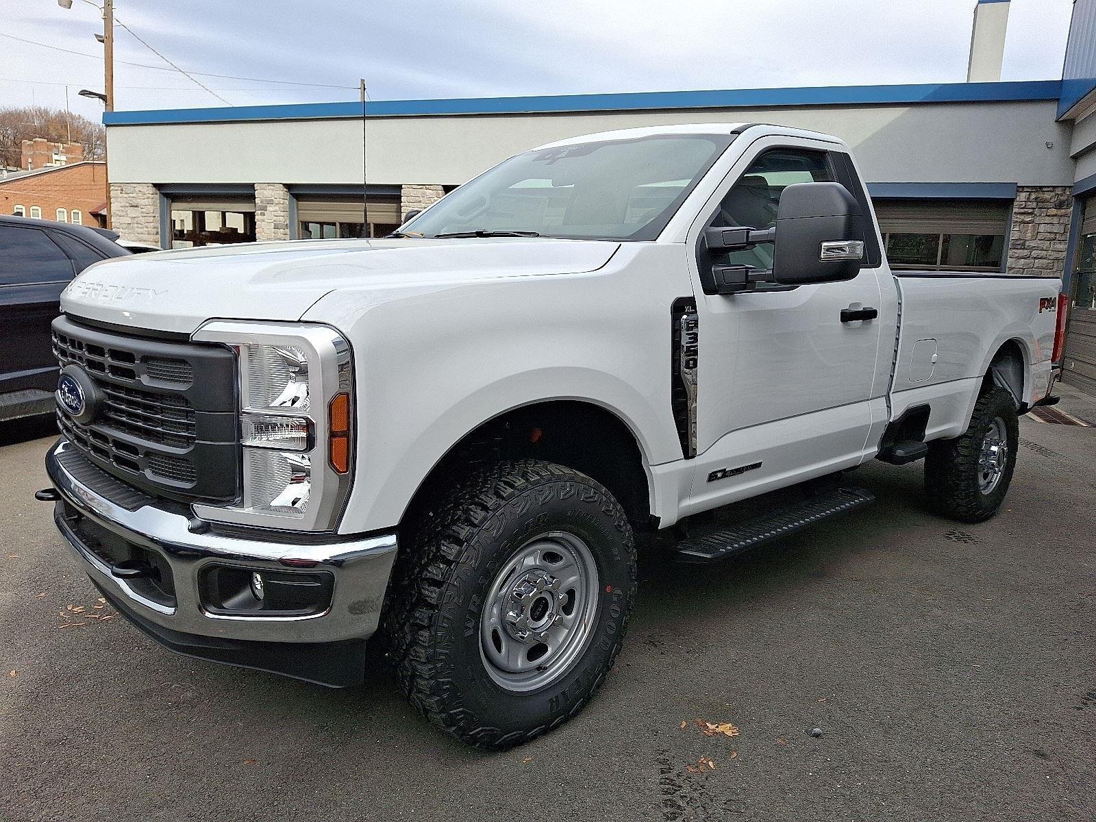 New 2026 Ford F350 XL w/ XL Off-Road Package AWD/4WD image 2