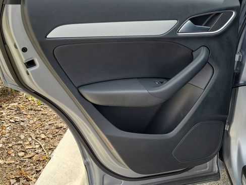 Used 2018 Audi Q3 2.0T Premium image 15