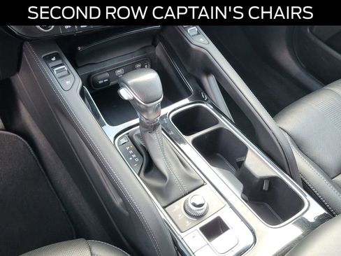 Used 2024 Kia Telluride EX w/ EX Captain's Chair Package AWD/4WD image 30