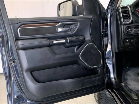 Used 2021 RAM 1500 Laramie AWD/4WD image 25