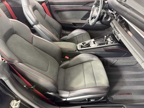 Used 2022 Porsche 911 Carrera GTS RWD image 13