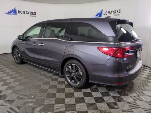 Certified 2024 Honda Odyssey Elite image 4
