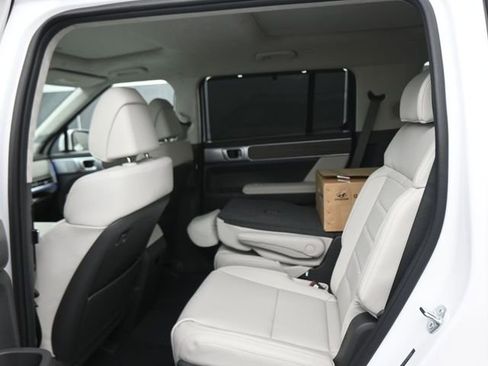 New 2026 Hyundai Santa Fe Calligraphy FWD image 16