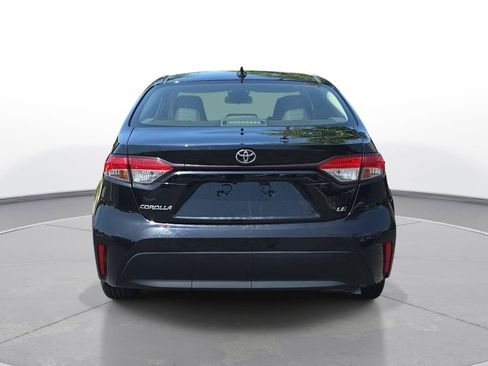 Used 2023 Toyota Corolla LE FWD image 6