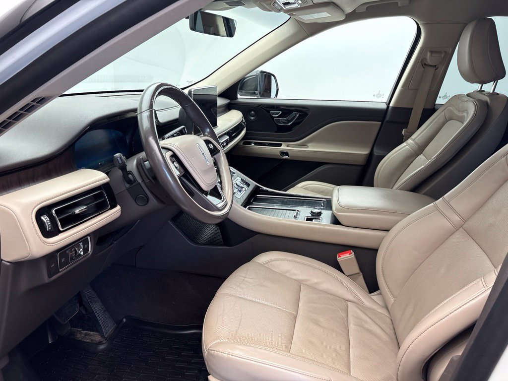 Used 2022 Lincoln Aviator Reserve w/ Elements Package Plus AWD/4WD image 5