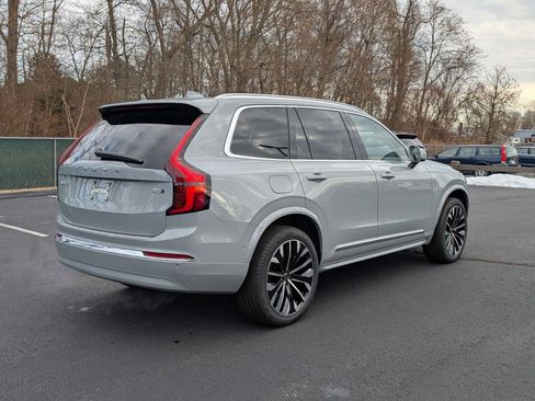 New 2026 Volvo XC90 B6 Plus w/ Protection Package Premier image 5