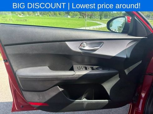 Used 2024 Kia Forte LXS FWD image 15