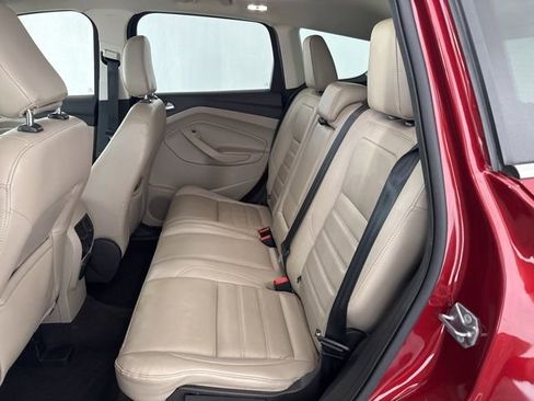 Used 2019 Ford Escape Titanium image 25