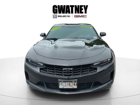 Used 2024 Chevrolet Camaro LT RWD image 8