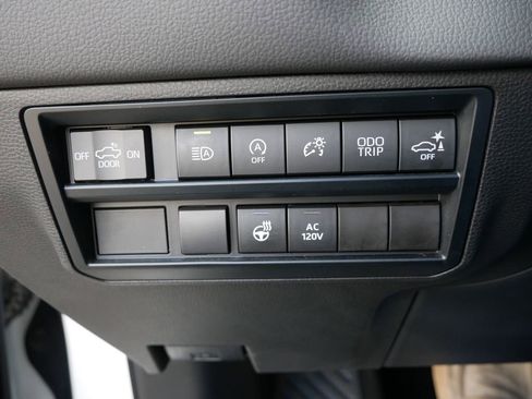 Used 2023 Toyota Tundra Limited w/ TRD Off-Road Package AWD/4WD image 32