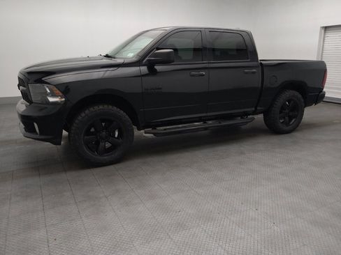 Used 2018 RAM 1500 Express w/ Express Value Package RWD image 2