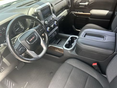 Used 2021 GMC Sierra 1500 Elevation w/ X31 Off-Road Package AWD/4WD image 10