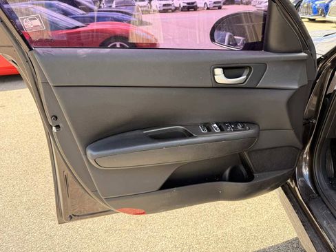 Used 2018 Kia Optima LX image 6