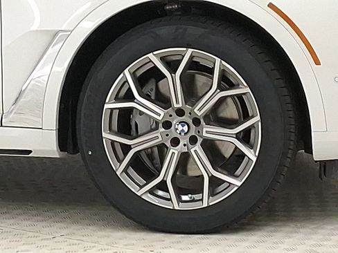 New 2026 BMW X7 xDrive40i image 10