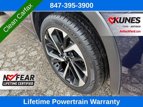 Used 2024 Mitsubishi Outlander SE image 10