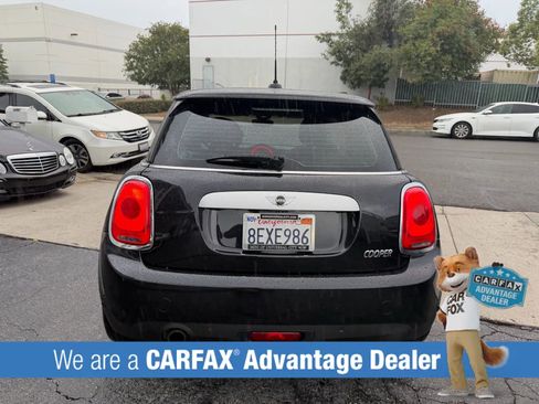 Used 2015 MINI Cooper 2-Door Hardtop image 7
