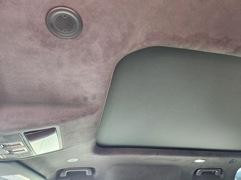 New 2026 Land Rover Defender 110 OCTA image 26