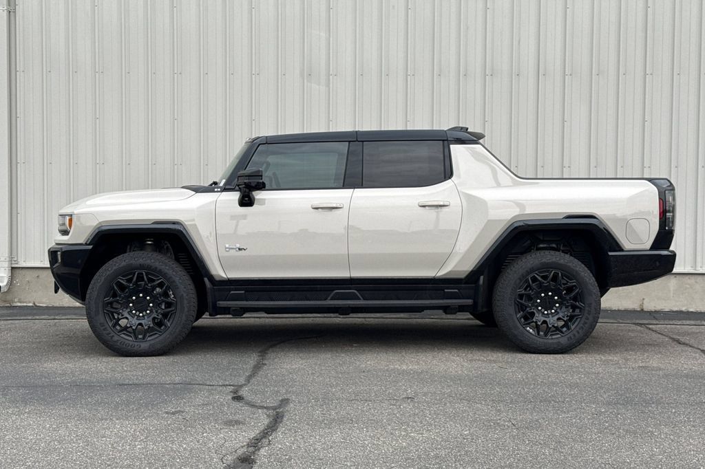 New 2026 GMC Hummer EV 4x4 Crew Cab image 10