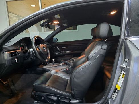 Used 2013 BMW M3 Coupe image 18