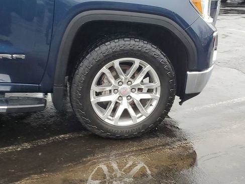 Used 2022 GMC Sierra 1500 SLT w/ SLT Premium Plus Package image 9