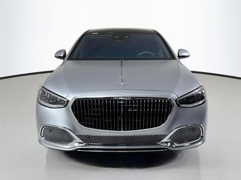 Used 2024 Mercedes-Benz Maybach S 680 4MATIC image 11
