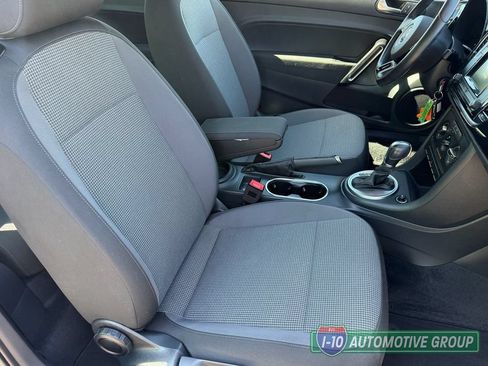 Used 2019 Volkswagen Beetle 2.0T S FWD image 13