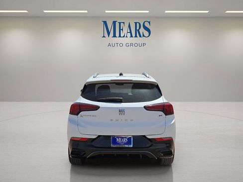 Used 2024 Buick Encore GX Sport Touring AWD/4WD image 4