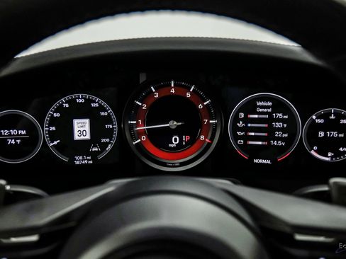 Used 2020 Porsche 911 Carrera image 80