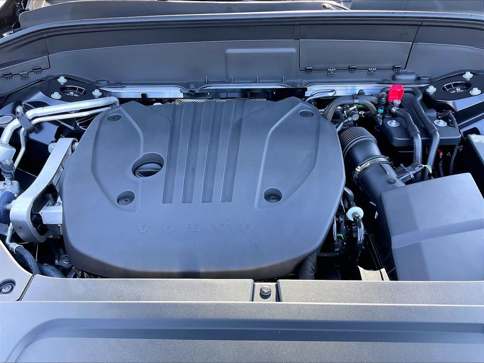 New 2027 Volvo XC90 B5 Core AWD/4WD image 13