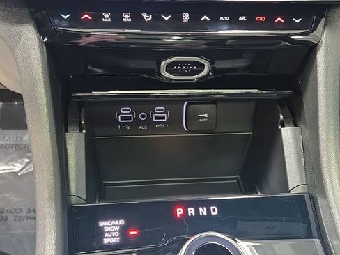 New 2026 Jeep Grand Cherokee L Limited image 25