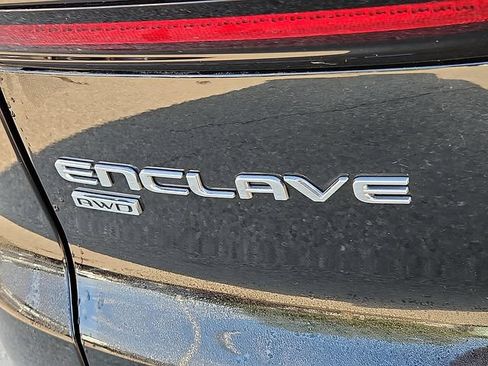 Used 2025 Buick Enclave Sport Touring AWD/4WD image 34