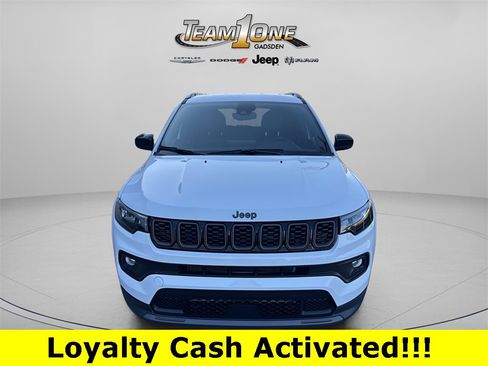 New 2026 Jeep Compass Latitude image 2