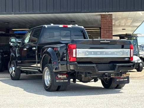 Used 2021 Ford F350 Limited AWD/4WD image 8