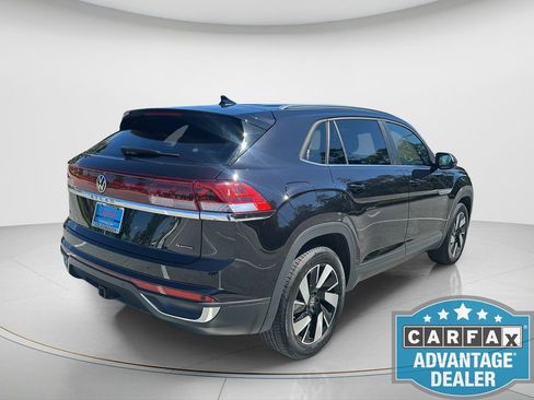 Used 2025 Volkswagen Atlas Cross Sport SE AWD/4WD image 5