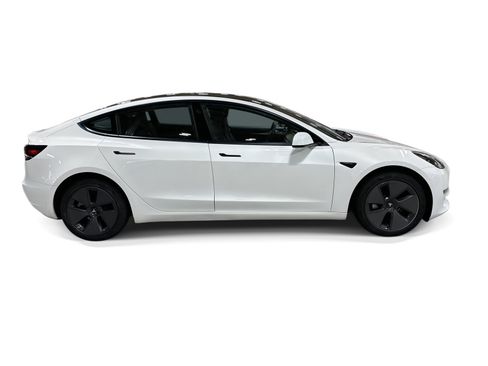 Certified 2023 Tesla Model 3 Standard Range RWD image 7