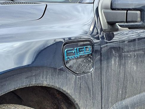 Used 2024 Ford F150 Lightning Lariat image 9