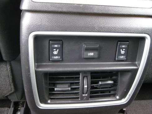 Used 2017 Nissan Murano Platinum w/ Platinum Technology Package FWD image 28