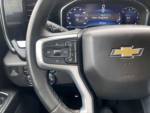 Used 2023 Chevrolet Silverado 1500 LT image 22