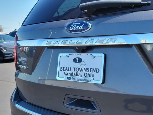 Used 2018 Ford Explorer Limited image 7