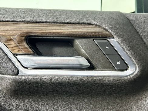 Used 2024 Chevrolet Silverado 3500 LT w/ Z71 Off-Road Package image 31