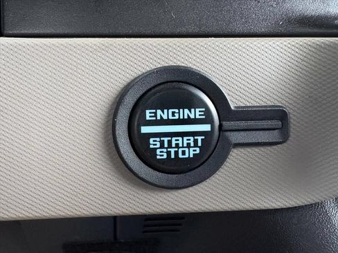 Used 2023 Ford Bronco Wildtrak AWD/4WD image 15