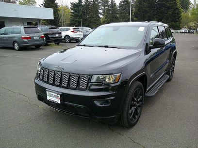 Used 2019 Jeep Grand Cherokee Altitude