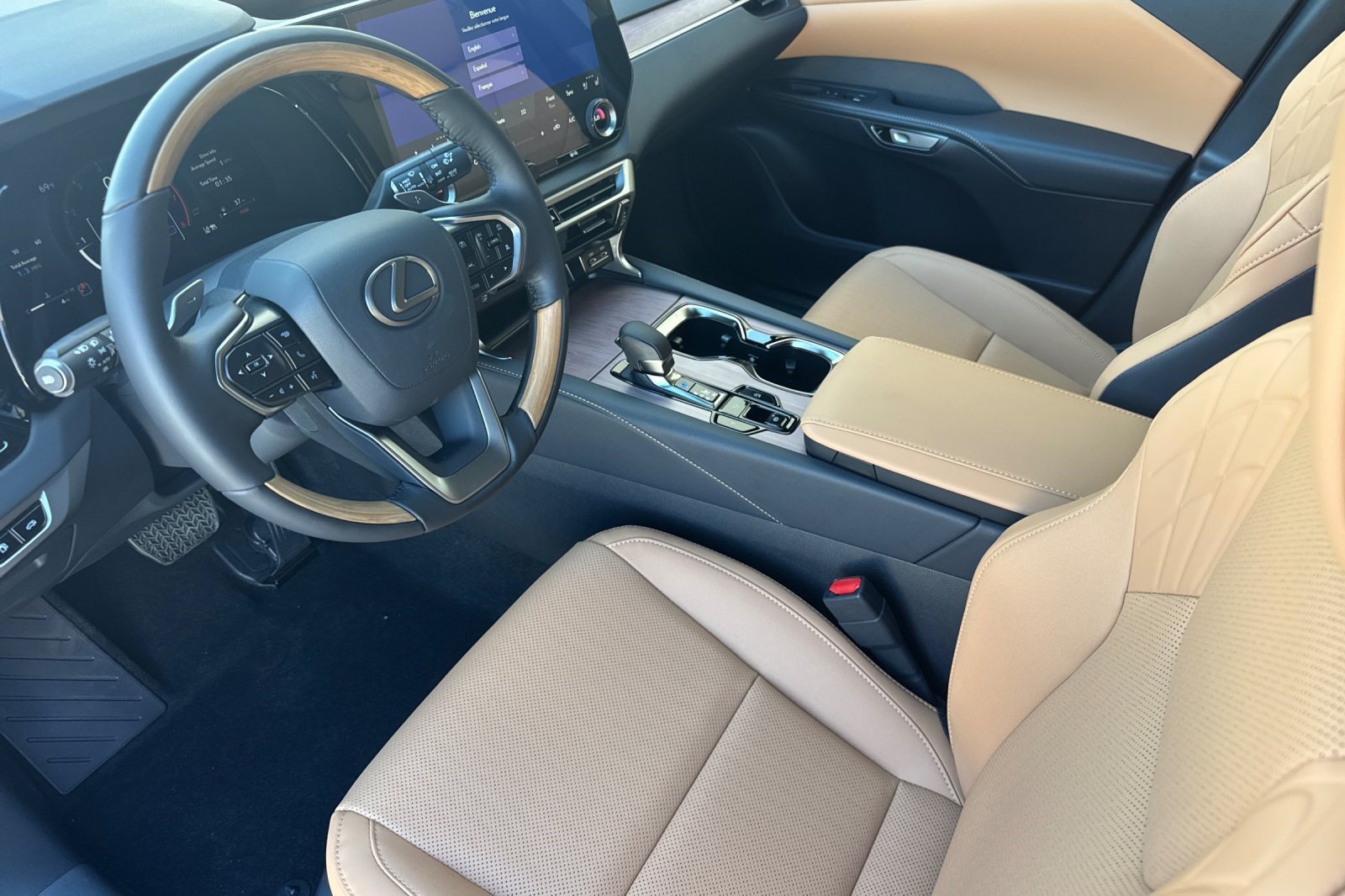 New 2026 Lexus RX 350 Premium w/ Accessory Package (K3) FWD image 4