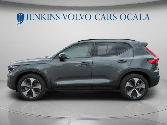 New 2026 Volvo XC40 B5 Plus w/ Protection Package Premier AWD/4WD image 6