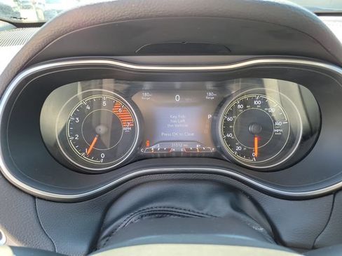 Used 2022 Jeep Cherokee Latitude Lux AWD/4WD image 11