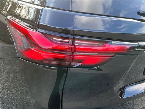 Certified 2022 Chevrolet Traverse LT image 20